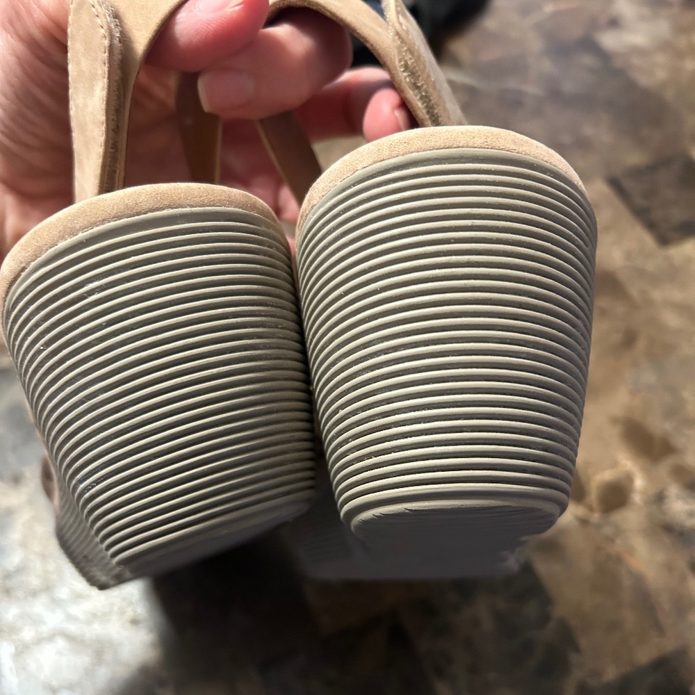Clarks Clarene Nubuck Wedge Sandals - Picture 6 of 8